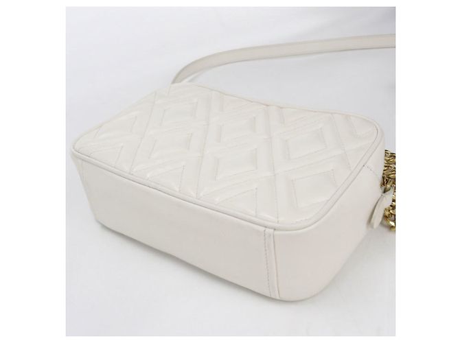 Borsa a tracolla Miu Miu in pelle bianca Bianco - vista 2