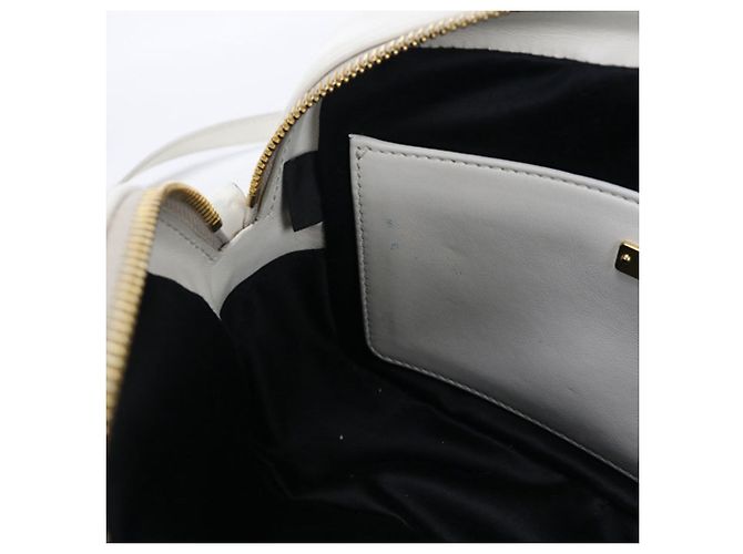 Borsa a tracolla Miu Miu in pelle bianca Bianco - vista 4
