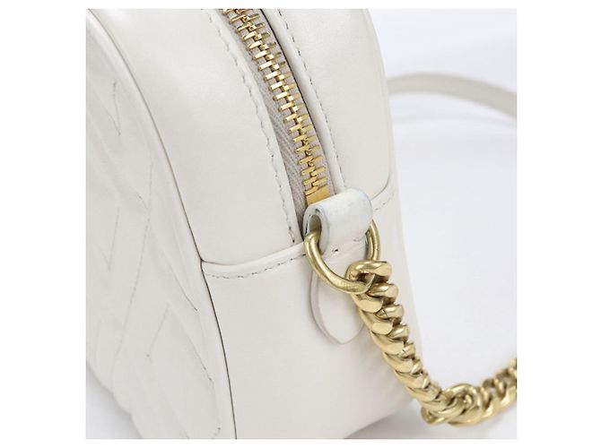 Borsa a tracolla Miu Miu in pelle bianca Bianco - vista 5