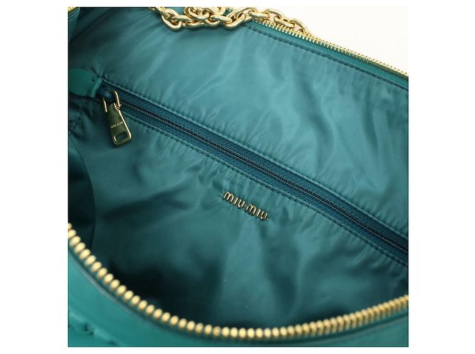 Borsa a tracolla Miu Miu in pelle verde - vista 4