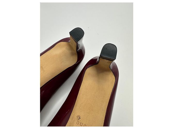 Gucci Lackleder Pumps bordeaux - Ansicht 12