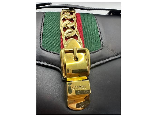 Borsa a tracolla Gucci Sylvie in pelle Nero - vista 13