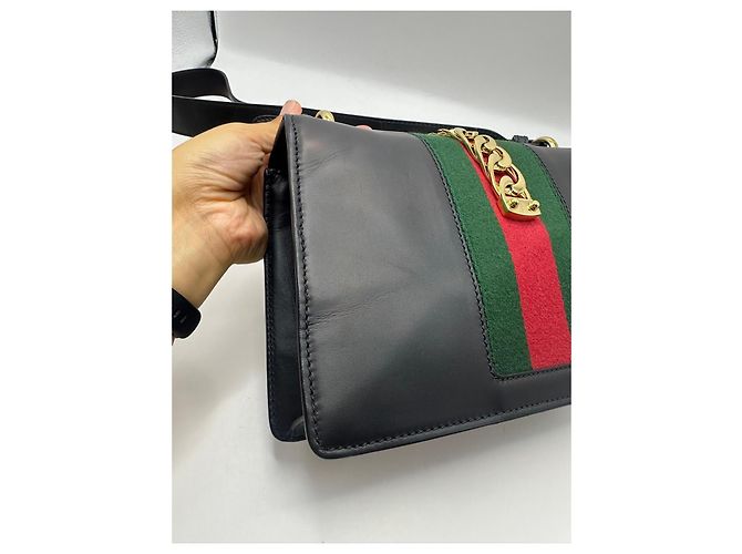 Borsa a tracolla Gucci Sylvie in pelle Nero - vista 8