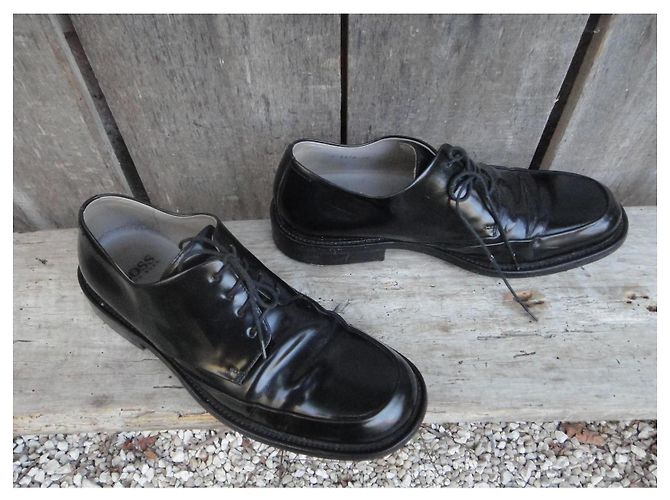 Hugo Boss Niagara Scarpe in Pelle Verniciata Nera Nero - vista 3