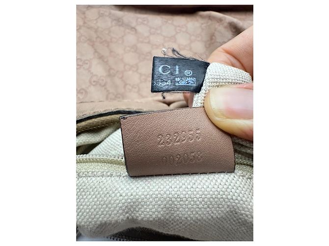 Gucci Guccissima Sukey Borsa Hobo in Pelle Beige - vista 17
