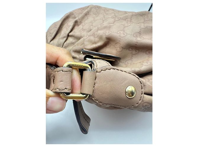Gucci Guccissima Sukey Borsa Hobo in Pelle Beige - vista 5