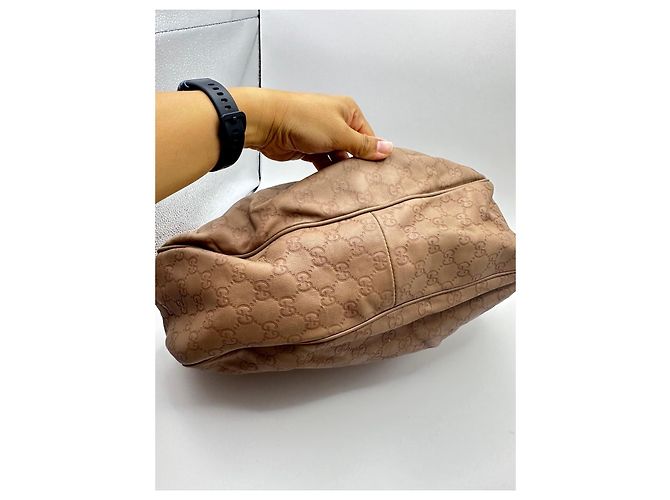 Gucci Guccissima Sukey Borsa Hobo in Pelle Beige - vista 9