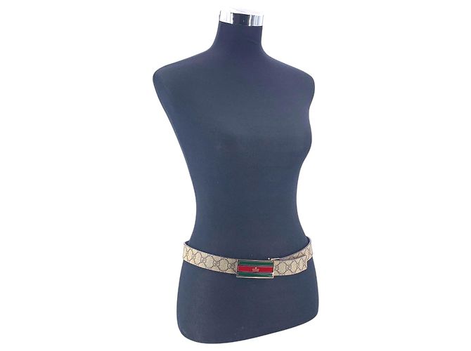 Gucci Cinto Reversível Beige GG Supreme em Couro com Faixa Web e Fivela Esmaltada Bege - vista 3