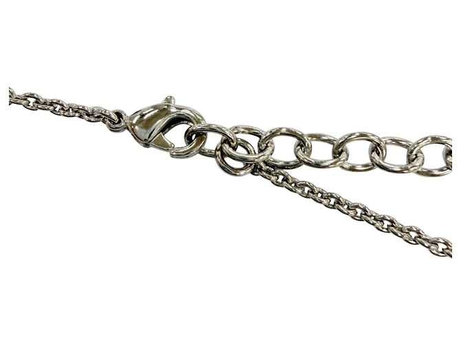 Collar Louis Vuitton 2025 Essential V Plata - vista 6