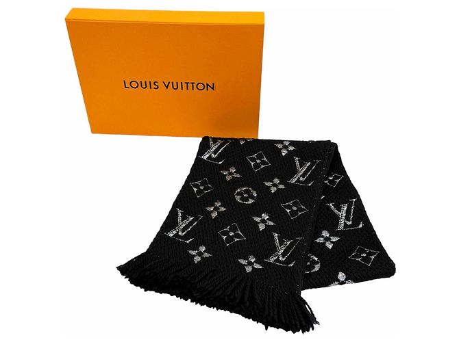 Sciarpa Louis Vuitton Logomania Shine in misto lana e seta Nero Argento - vista 2