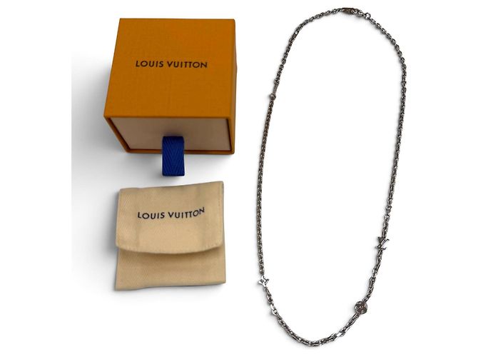 Colar Louis Vuitton LV Yours Prata - vista 2