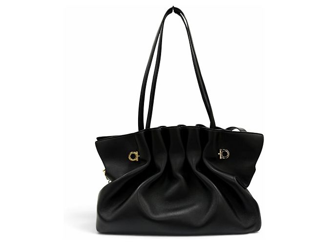 Borsa Salvatore Ferragamo Gancini Soft Bag Nero - vista 4