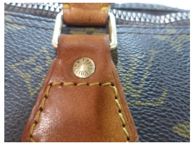 Louis Vuitton Speedy 40 Monogram Handbag Brown - view 2