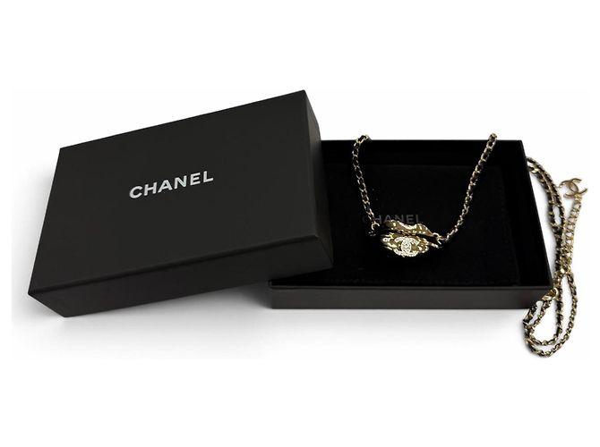 Chanel B23S Coco Mark Lip Motif Necklace Black - view 2