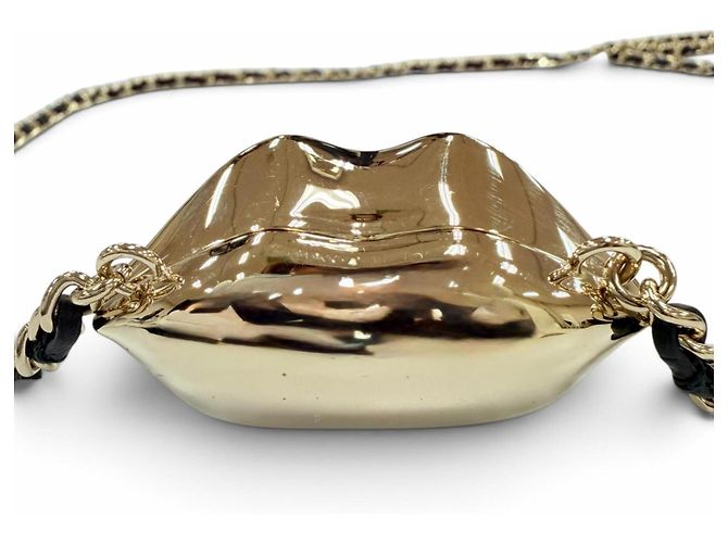 Chanel B23S Coco Mark Lip Motif Necklace Black - view 4