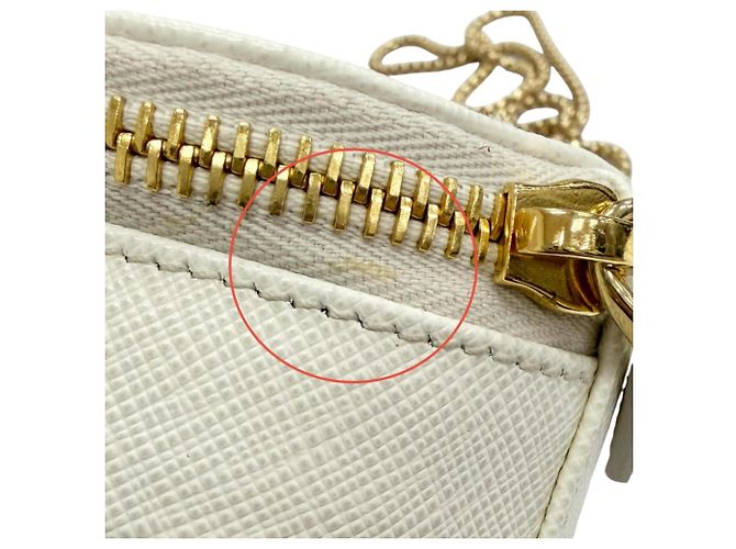 Prada Mini-Tasche aus Saffiano-Leder Weiß - Ansicht 14