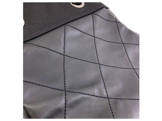Chanel Paris Biarritz Tote PM Negro - vista 10