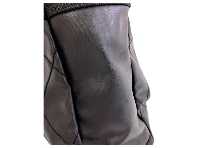 Chanel Paris Biarritz Tote PM Negro - vista 11