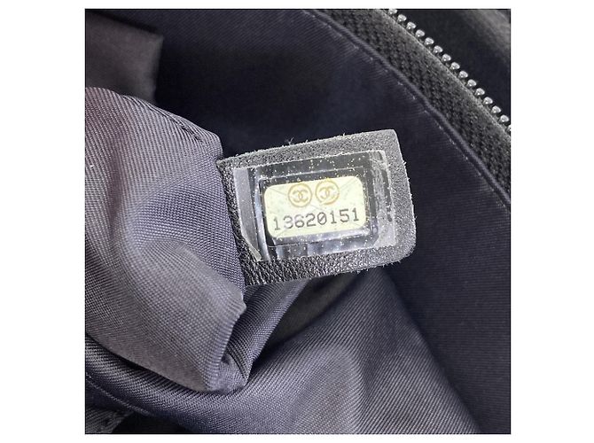 Chanel Paris Biarritz Tote PM Negro - vista 7