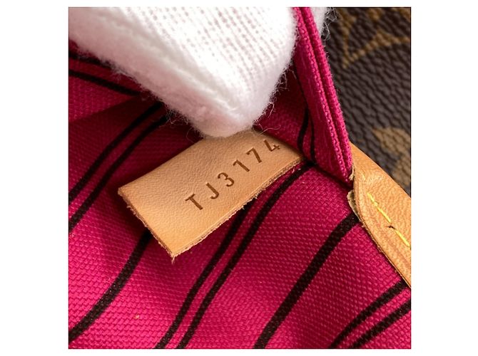 Saco Tote Louis Vuitton Monogram Neverfull GM Rosa Monograma - vista 7