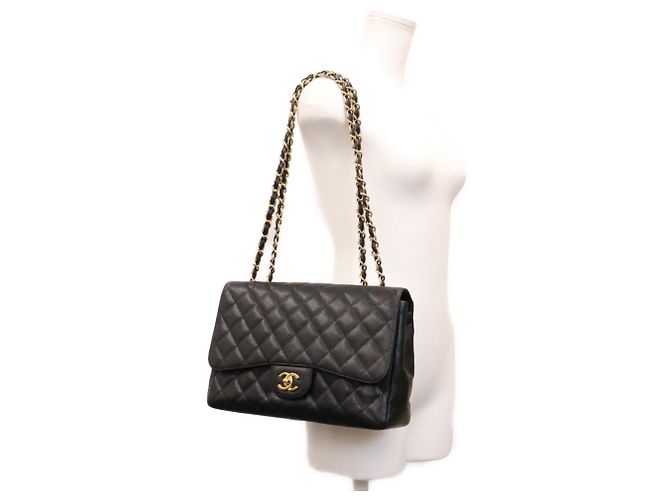 Borsa a tracolla Chanel in pelle caviar nera Nero - vista 15