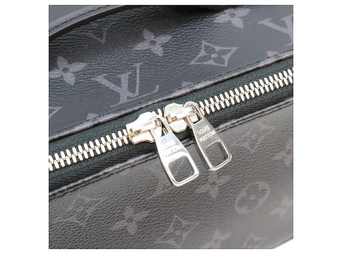 Necessaire Louis Vuitton Monogram Eclipse Nero - vista 6