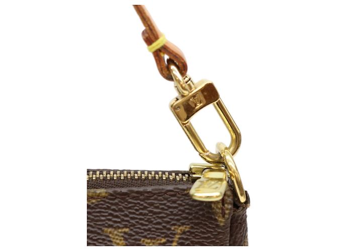 Borsa Louis Vuitton Monogram Pochette Accessoires Marrone - vista 6