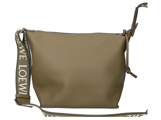 Borsa a tracolla Loewe Cubi in verde kaki Cachi - vista 3