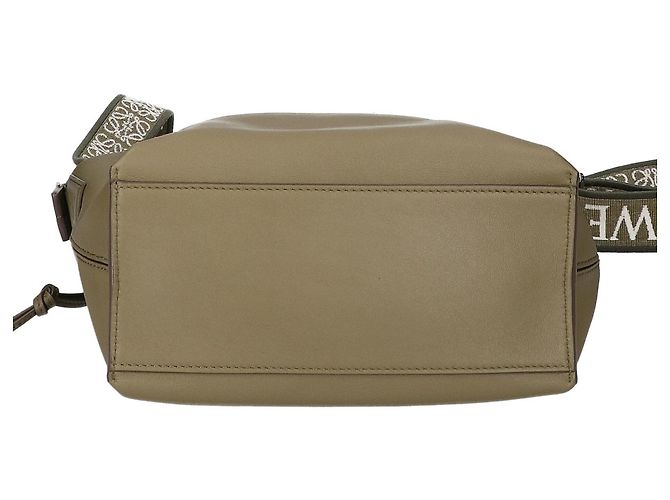 Borsa a tracolla Loewe Cubi in verde kaki Cachi - vista 5