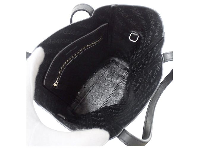 Everyday Bolsa de mão Balenciaga em couro preto - vista 6