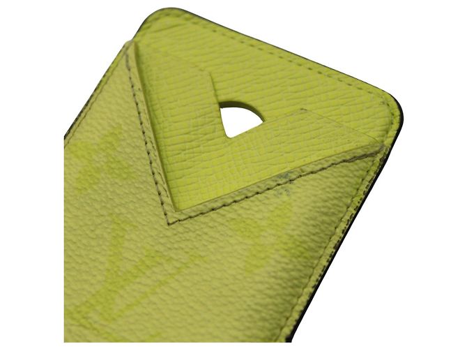 Tarjetero Louis Vuitton Lemon Green - vista 4