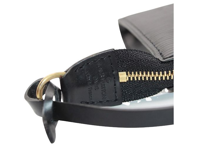 Borsa pouch Louis Vuitton in pelle Epi nera Nero - vista 6