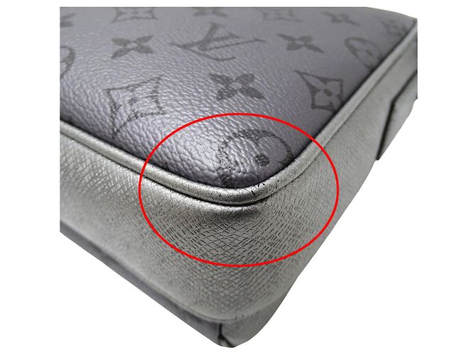 Sac à main Louis Vuitton Taigarama Métallisé - vue 10