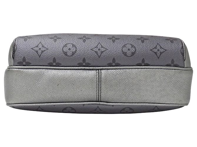 Sac à main Louis Vuitton Taigarama Métallisé - vue 3