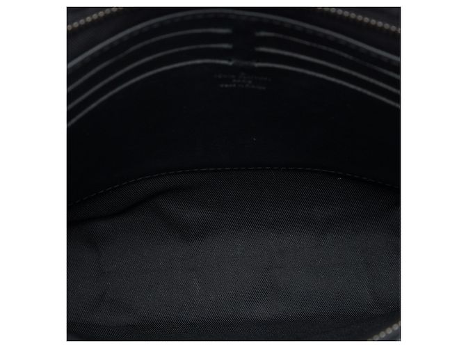 Louis Vuitton Black Monogram Eclipse Pochette Voyage MM Schwarz - Ansicht 4