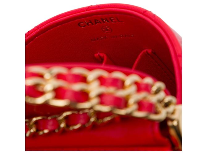 Chanel Runder Vanity Case aus rotem gestepptem Lammleder mit Henkel und CC-Kette - Ansicht 5