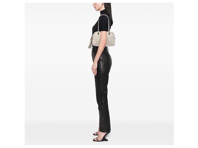 Borsa a tracolla Gucci Soho in pelle bianca con catena e zip Bianco - vista 6