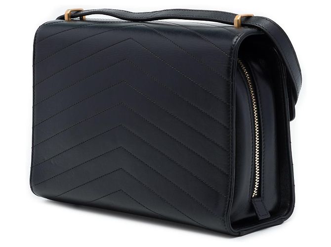 Chanel Black CC Chevron Calfskin Medal Flap Nero - vista 2