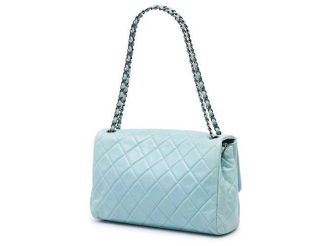 Chanel Blue Large Quilted Aged Calfskin Coco Soft Flap Blu chiaro - vista 2
