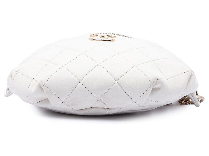 Borsa cintura elegante Chanel in vitello matelassé bianco CC Bianco sporco - vista 3
