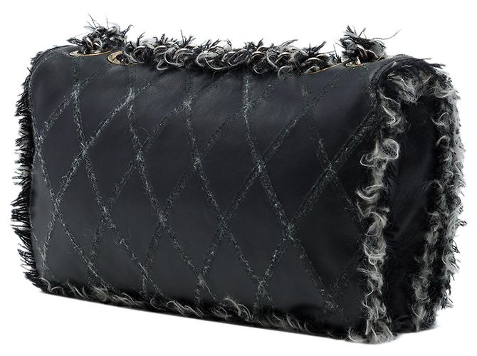 Chanel Black CC Quilted Lambskin Tweedy Flap Nero - vista 2