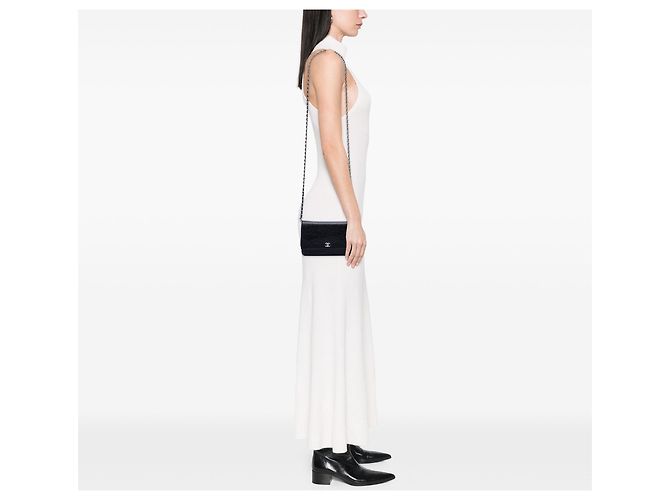 Portafoglio Chanel Black CC Embossed Lambskin Camellia Wallet On Chain Nero - vista 6