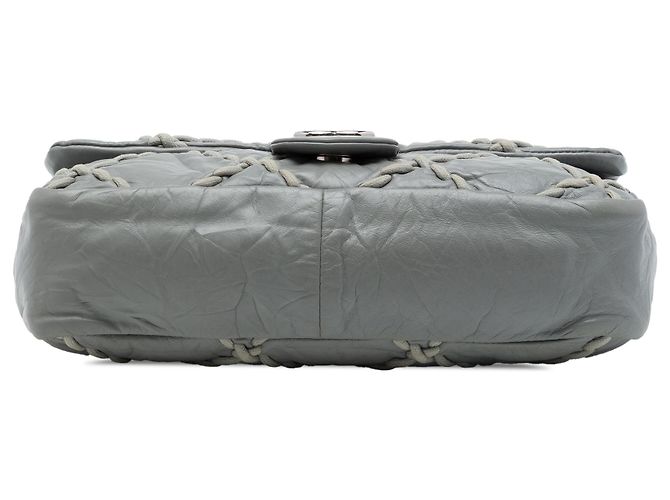 Chanel Gray Medium Quilted Crinkled Calfskin Ultra Stitch Flap Marrone - vista 3