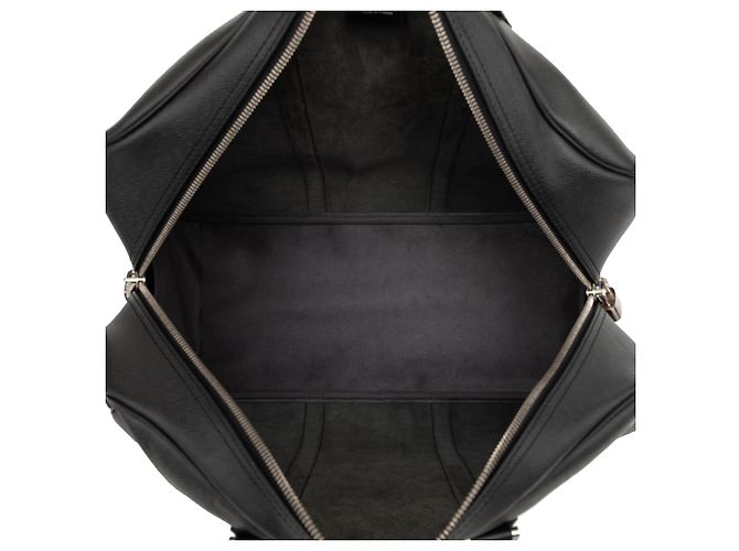 Louis Vuitton Black Taiga Kendall GM Nero - vista 4