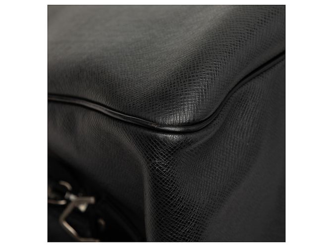 Louis Vuitton Black Taiga Kendall GM Nero - vista 6