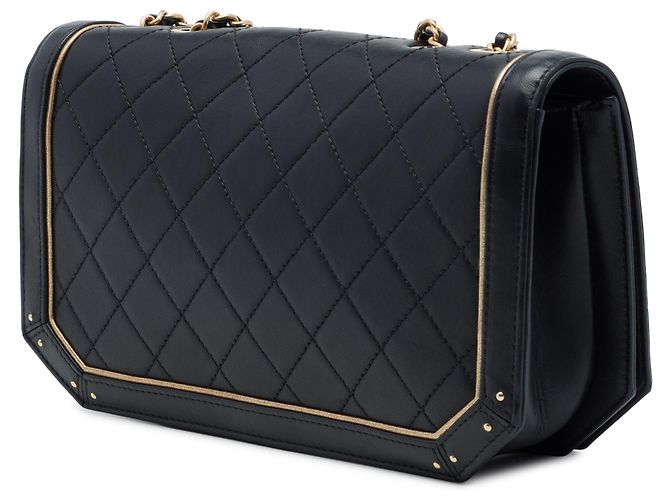 Chanel Black Medium Quilted Calfskin Octagon CC Clasp Flap Nero - vista 2