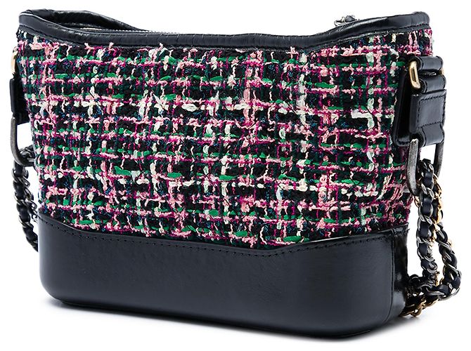 Chanel Gabrielle Crossbody Piccola in Tweed Nero e Pelle d'Agnello - vista 2