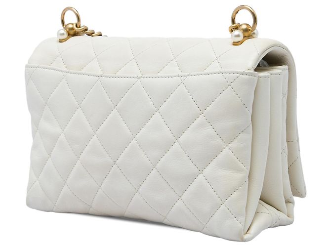 Chanel White Small Quilted Calfskin Pearl CC Accordion Flap Bianco Crudo - vista 2