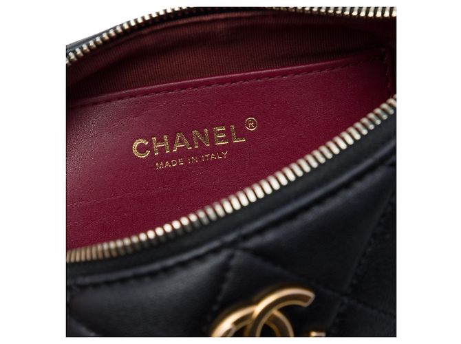 Chanel Black Paris Dakar Quilted Lambskin Mixed Chain Hobo Nero - vista 5