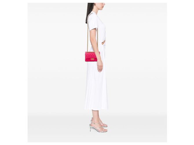 Chanel Mini Reissue 2.55 Single Flap 224 in tweed matelassé rosa - vista 6